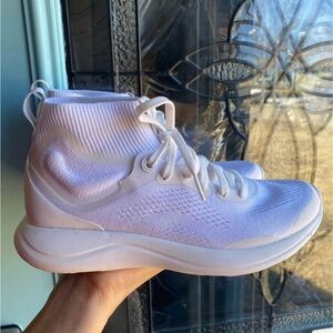 Lululemon Chargefeel 2 Low
Workout Shoes